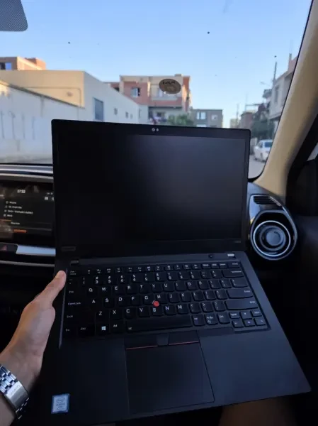 Lenovo ThinkPad i5 8eme - 1
