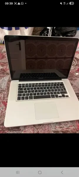 Mac Booc - 1