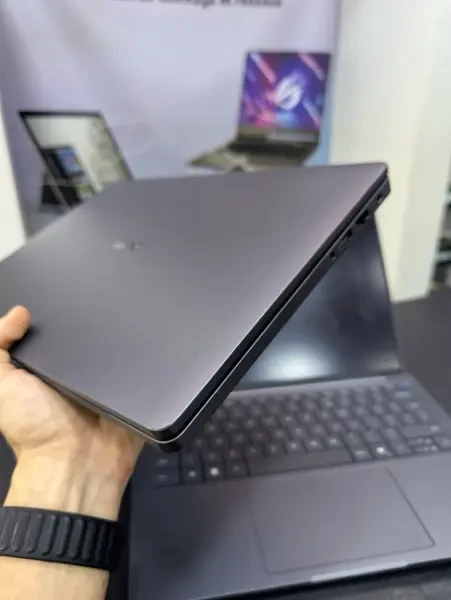 DELL Pro MAX 14 MC14250 Intel Cor - 1