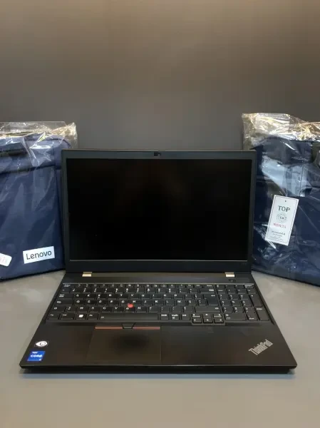 Lenovo Thinkpad P15v - 1