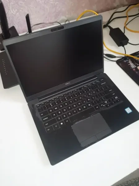 Dell Latitude 7300 I5 8th Gen - 1