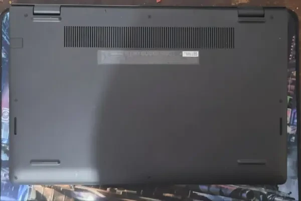 Dell Vostro 3520 15.6" Full HD I3 - 1