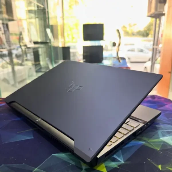 ASUS TUF GAMING F16 FHD+ 16.1" IP - 1