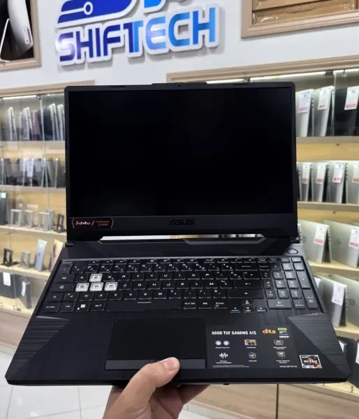 ASUS TUF GAMING A15 RYZEN 7 7435H - 1