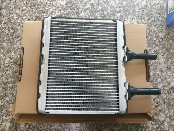 RADIATEUR CHAUFFAGE NISSAN SUNNY - 1