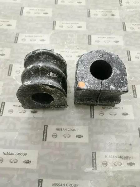 SILENT BLOC BARRE STABILISATR - 1