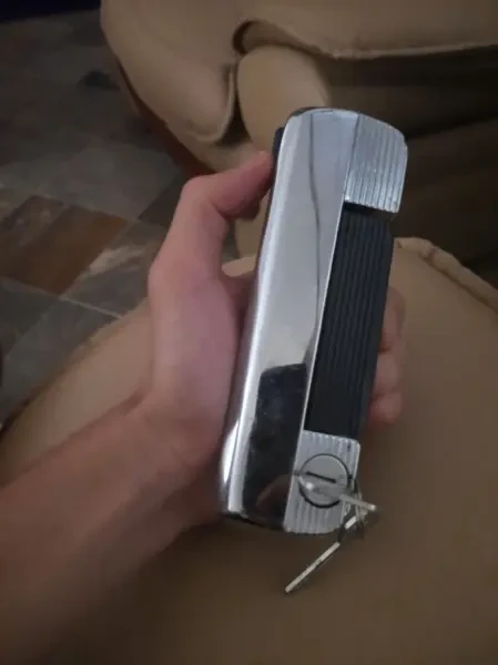 Serrure de Fiat 128 - 1