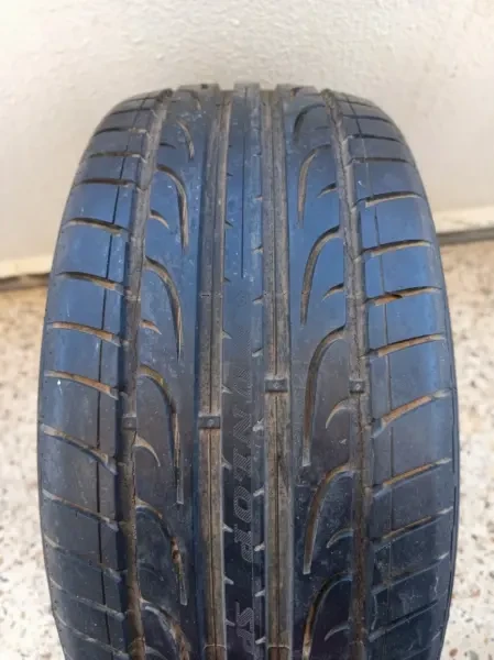Pneus 235/35r19 - 1