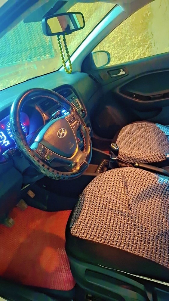 Hyundai  i20 - 4