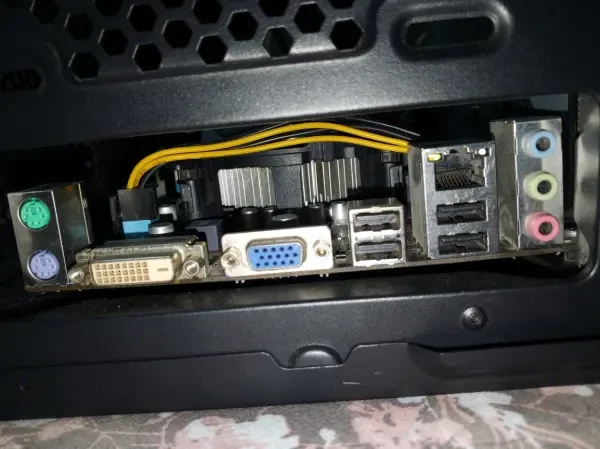 COMBO H61Asus + INTEL CORE I5 347 - 1