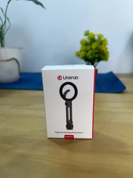 MAGLOCK PHONE HOLDER ULANZI MA07 - 1