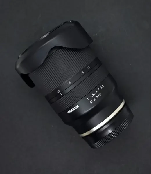 [Sony FE] Tamron 17-28 mm f/2.8 D - 1