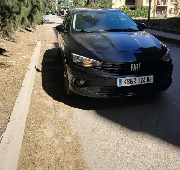 Fiat Tipo Sedan - 1
