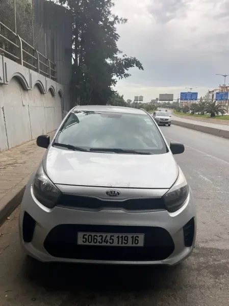 Kia Picanto 2019 LX - 3