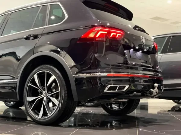 Volkswagen Tiguan 2021 R Line - 2