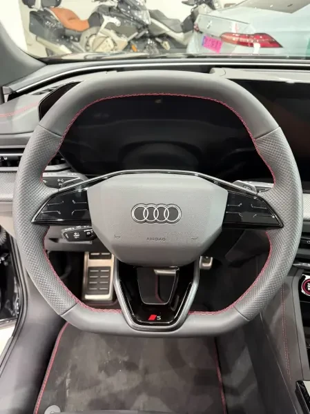 Audi Q5 2026 S line - 5