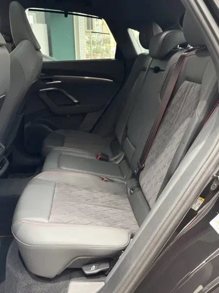 Audi Q5 2026 S line - 2
