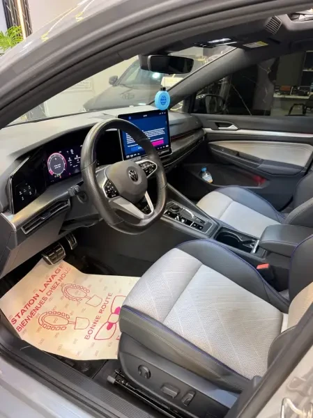 Volkswagen Golf 8.5 2025 R-line - 2