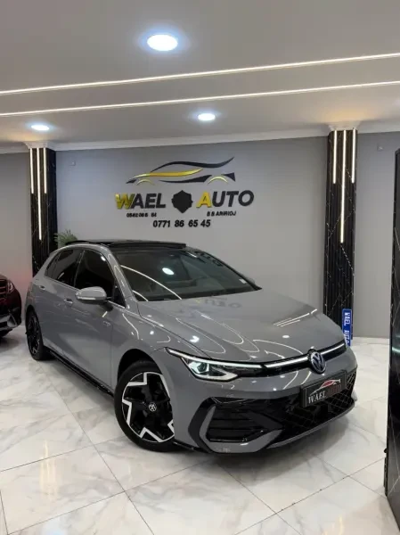 Volkswagen Golf 8.5 2025 R-line - 1