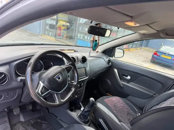 Dacia Sandero 2018 Stepway - 3