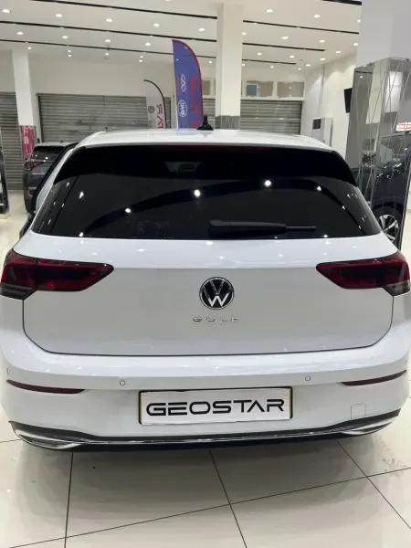 Volkswagen Golf 8 2022 Active - 3
