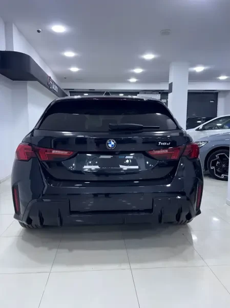 BMW Série 1 2026 118d - 1