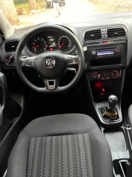 Volkswagen Polo 2015 Nouvelle Mat - 2