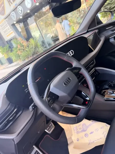 Audi Q5 2025 Sline - 2