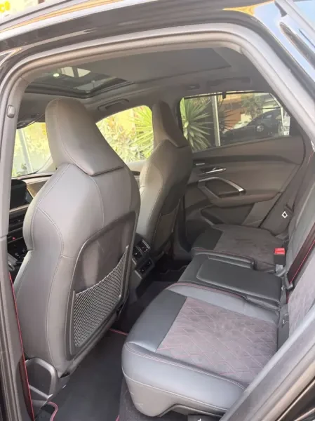 Audi Q5 2025 Sline - 4