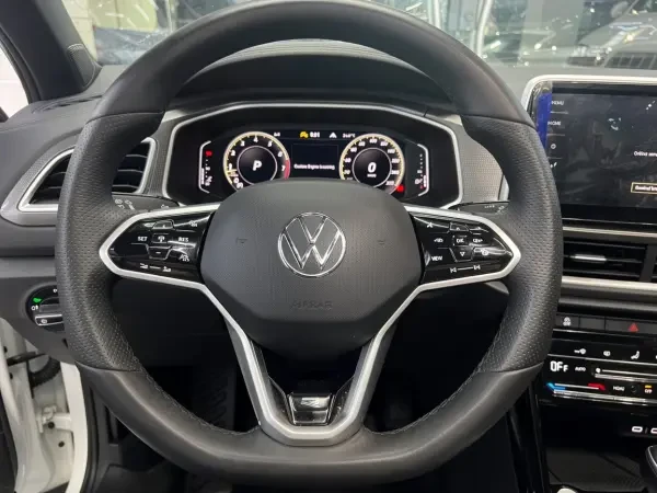 Volkswagen T-Roc 2025 R - 3
