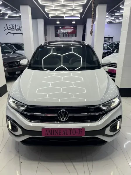 Volkswagen T-Roc 2025 R - 4