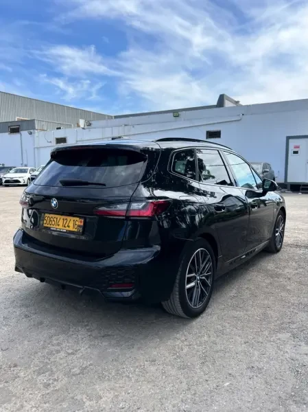 BMW 218i Active Tourer 2024 Pack - 4