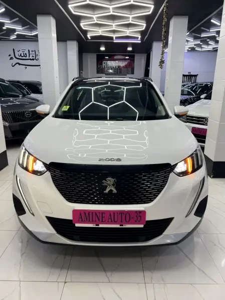 Peugeot 2008 2025 GT - 1