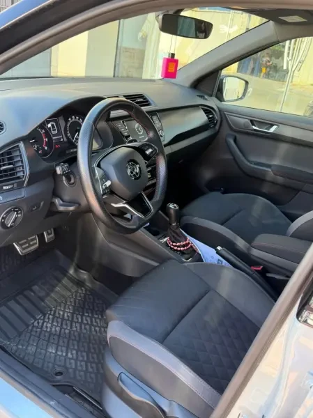 Skoda Fabia 2021 - 4
