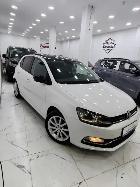Volkswagen Polo 2015 Polo - 1