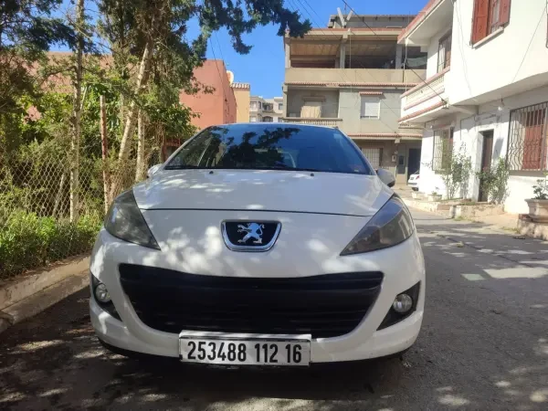 Peugeot 207 2012 New Active - 1