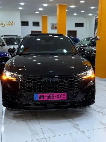 Audi Q3 2025 Sline - 1