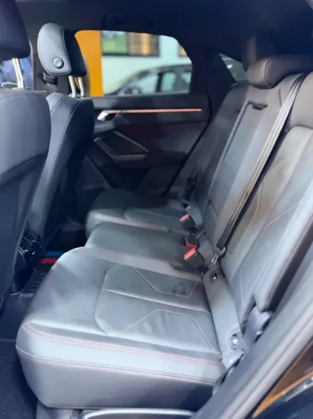 Audi Q3 2025 Sline - 3