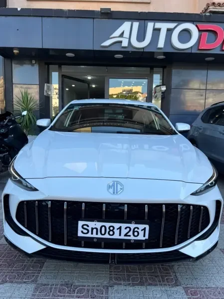 MG MG5 2026 300 TGI - 1