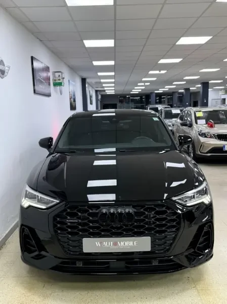 Audi Q3 2023 S Line - 3