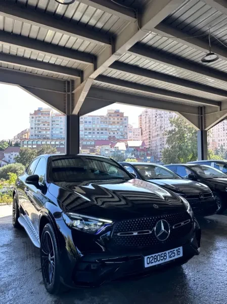Mercedes GlC 2025 300d - 2