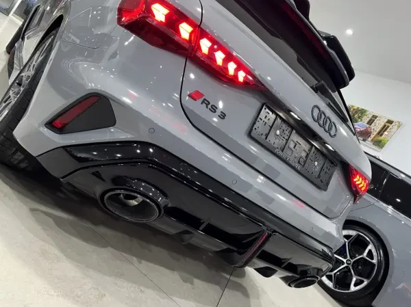 Audi RS3 2026 - 1