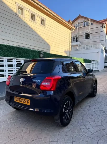 Suzuki Swift 2022 - 3