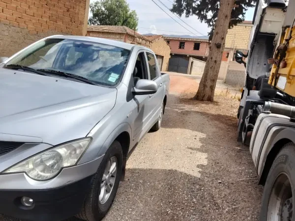SsangYong Actyon Sports 2010 - 1