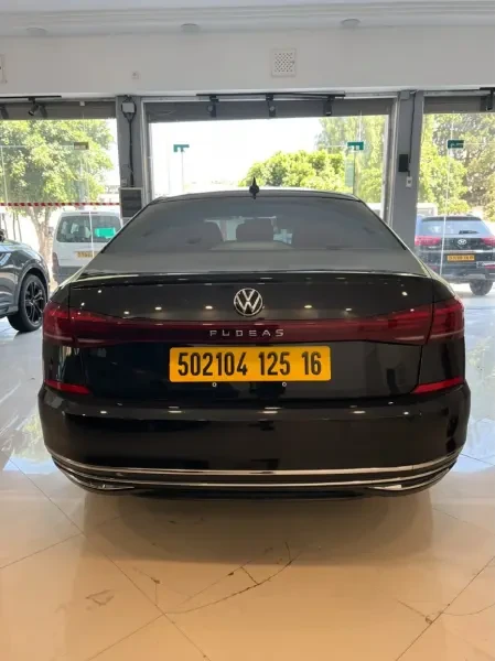 Volkswagen Passat 2025 - 4