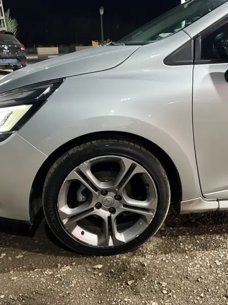 Renault Clio 4 2019 GT Line + - 4