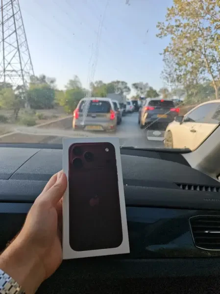 IPhone 18 promax 256 double puce - 1