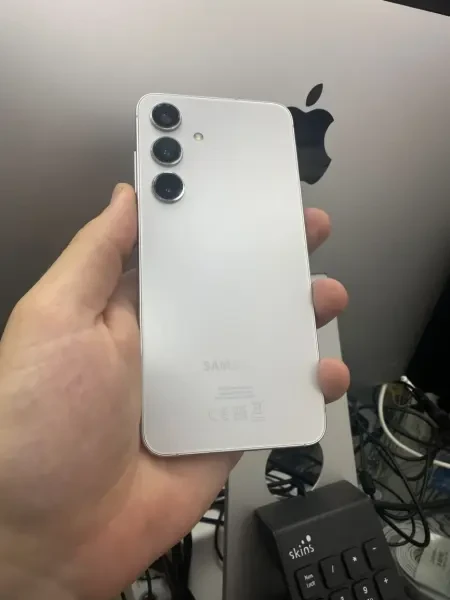 Samsung S24 Double Puce - 1