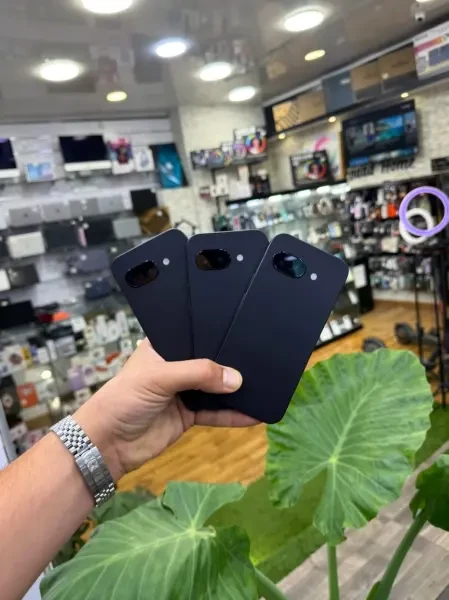 Google Pixel 9a 5G - 1