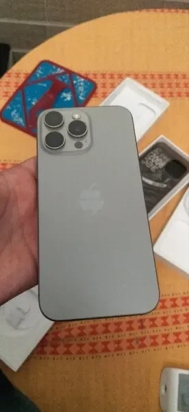 Iphone 16 Pro Max 256gb Titanium - 1